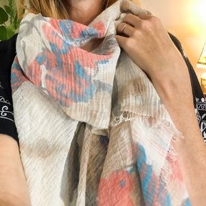 NWOT Watercolor Lightweight Scarf